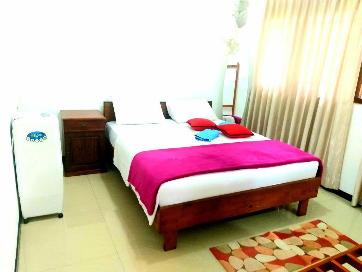 59B Rest Inn Елла Екстер'єр фото