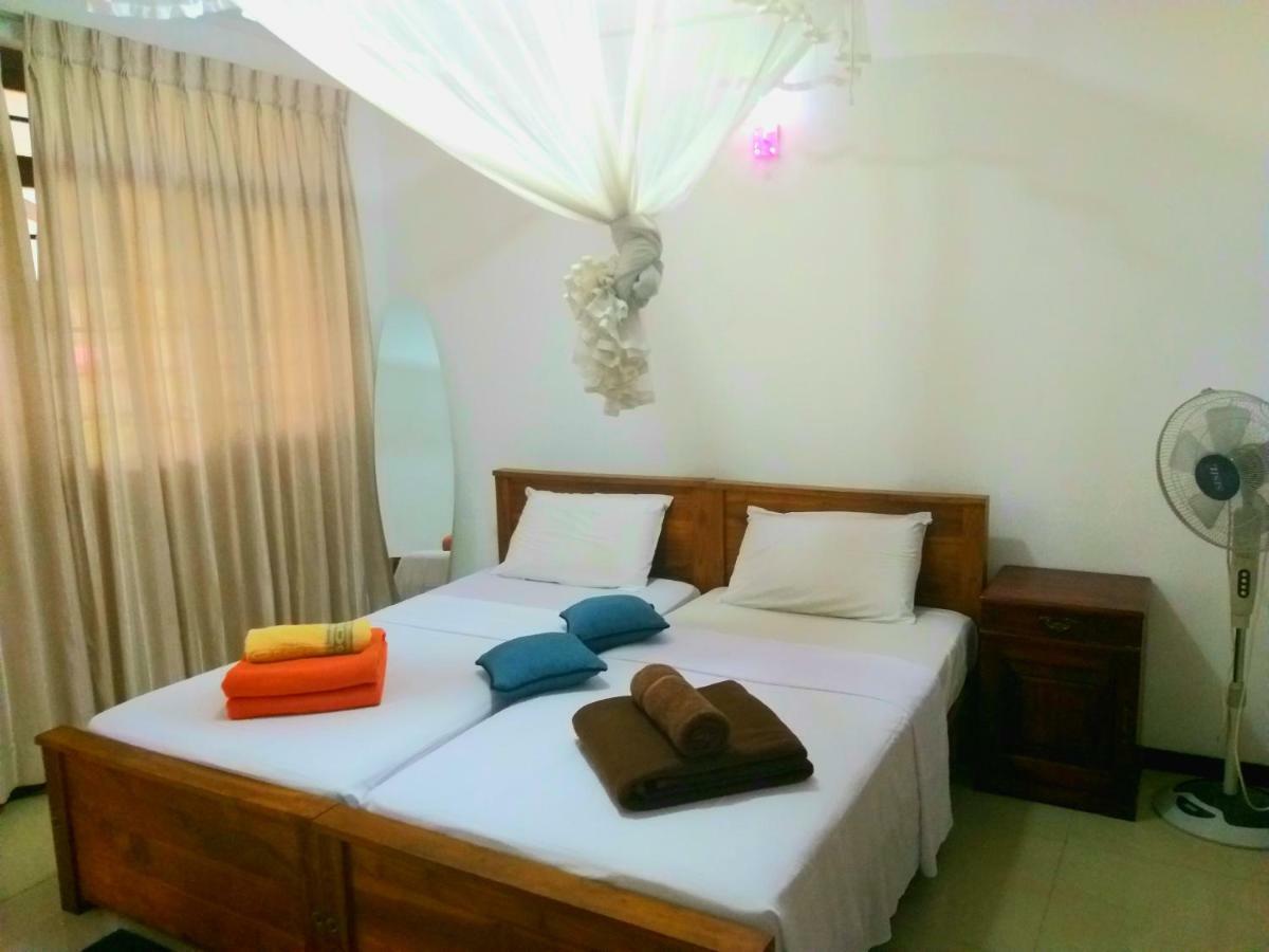 59B Rest Inn Елла Екстер'єр фото